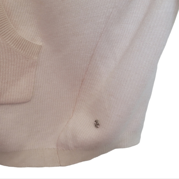 Lululemon Cabin Yogi Wrap in Heathered White / Neutral Blush - Picture 12 of 13